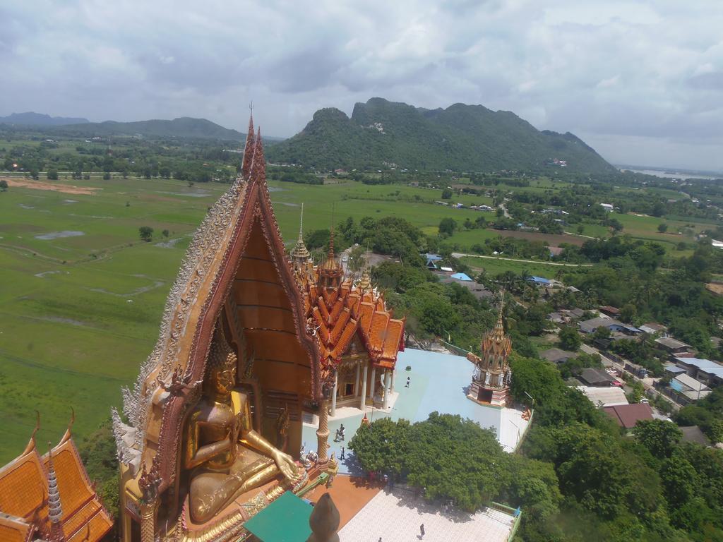 Prelude Hotel Канчанабури Экстерьер фото